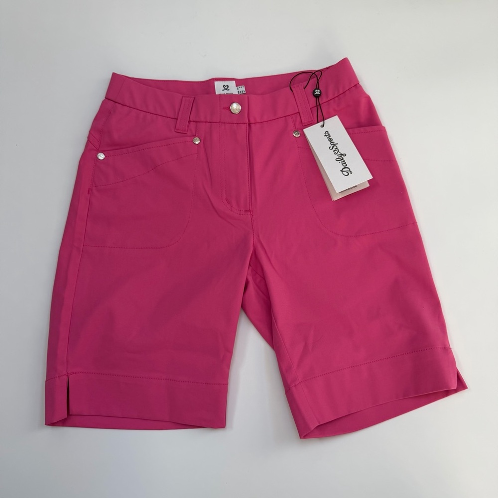 Daily Sports Pink Women's Golf Shorts Size 2 NWT Wind and Water Repellent